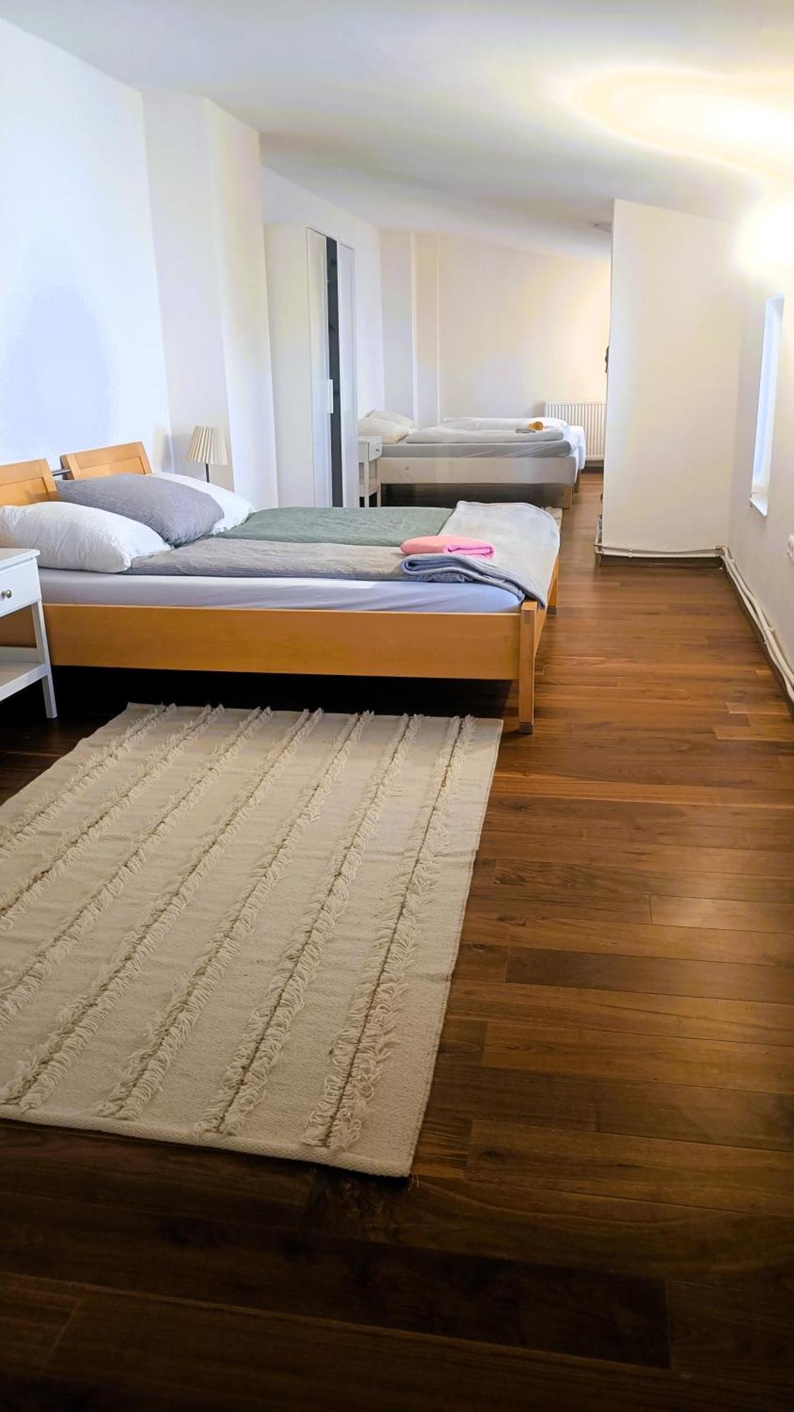 Townhouse Citycenter クラーゲンフルト エクステリア 写真