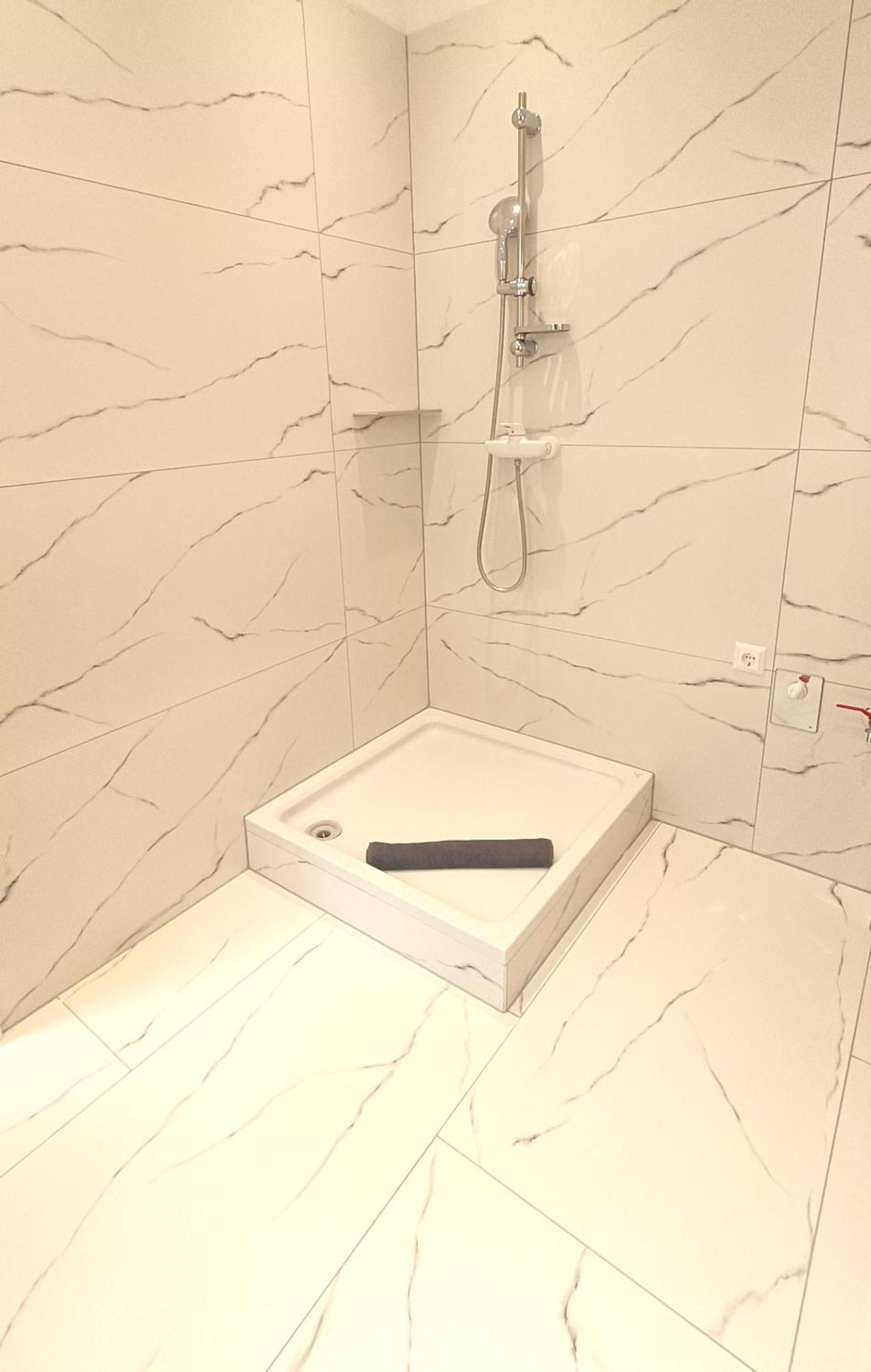 Townhouse Citycenter クラーゲンフルト エクステリア 写真
