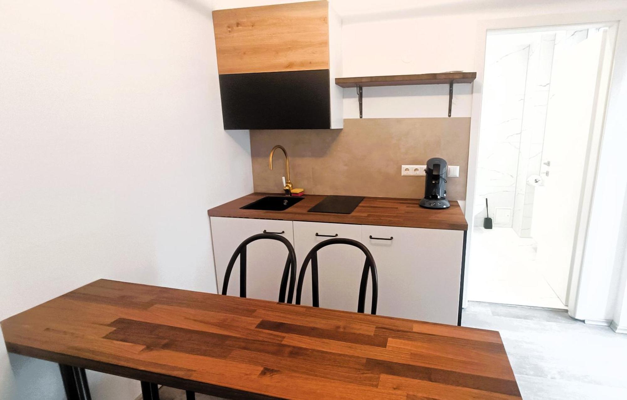 Townhouse Citycenter クラーゲンフルト エクステリア 写真